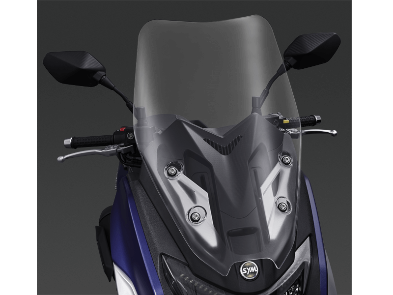 Tool-Free Adjustable Windshield